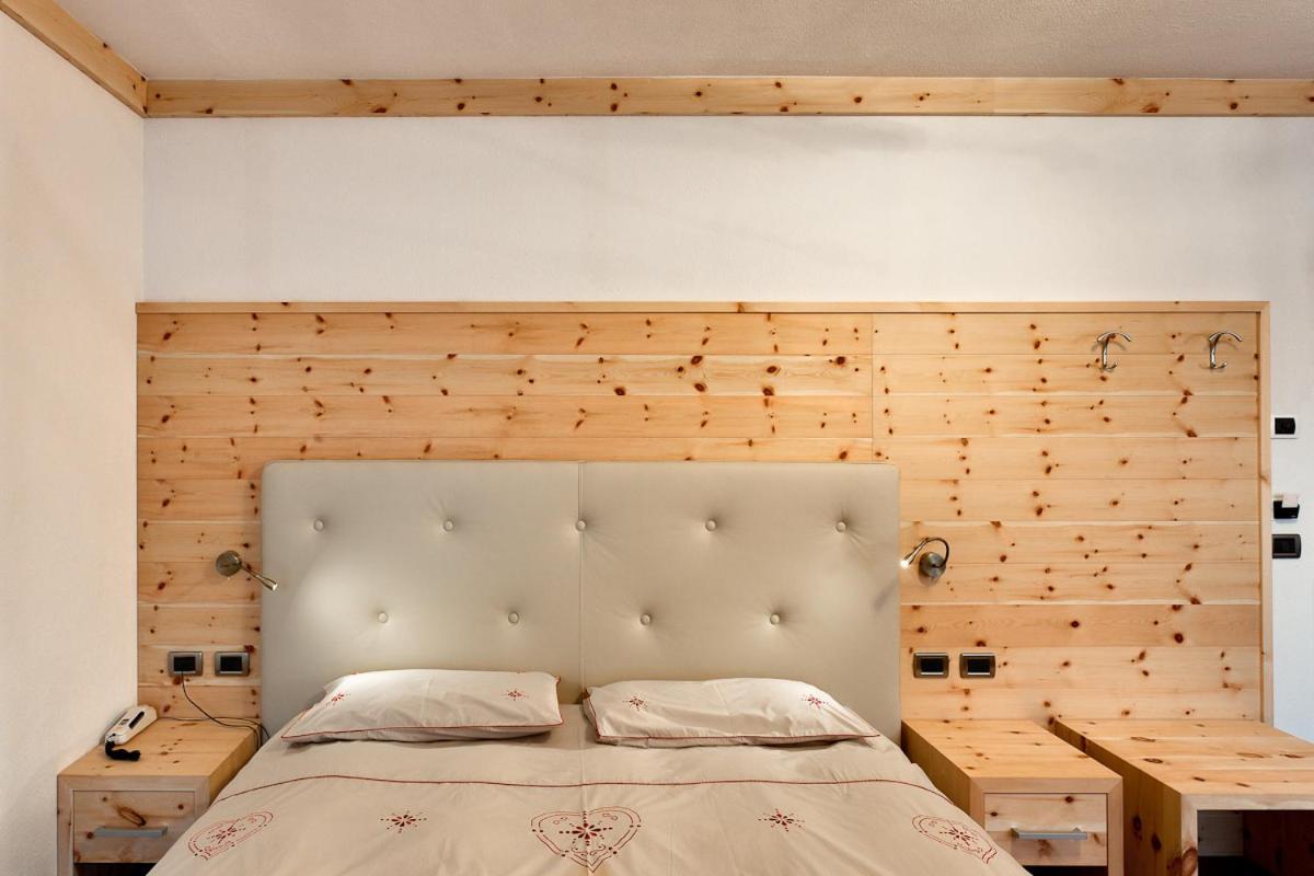 Alpenhotel Panorama Campitello di Fassa Ngoại thất bức ảnh
