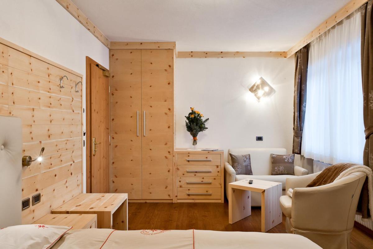 Alpenhotel Panorama Campitello di Fassa Ngoại thất bức ảnh