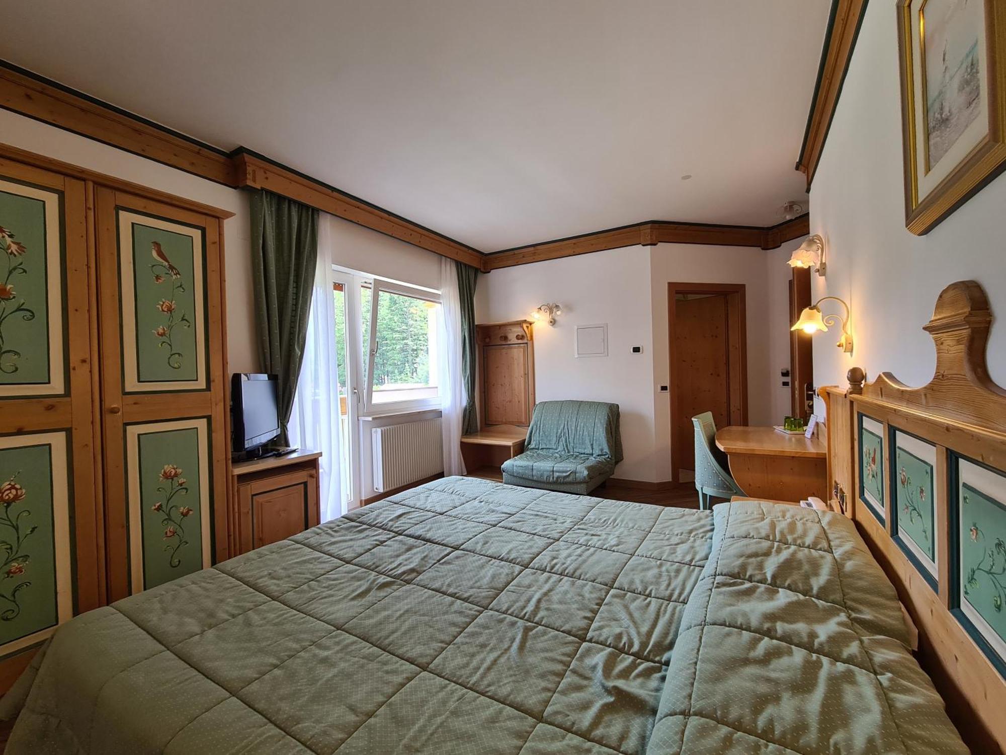 Alpenhotel Panorama Campitello di Fassa Ngoại thất bức ảnh