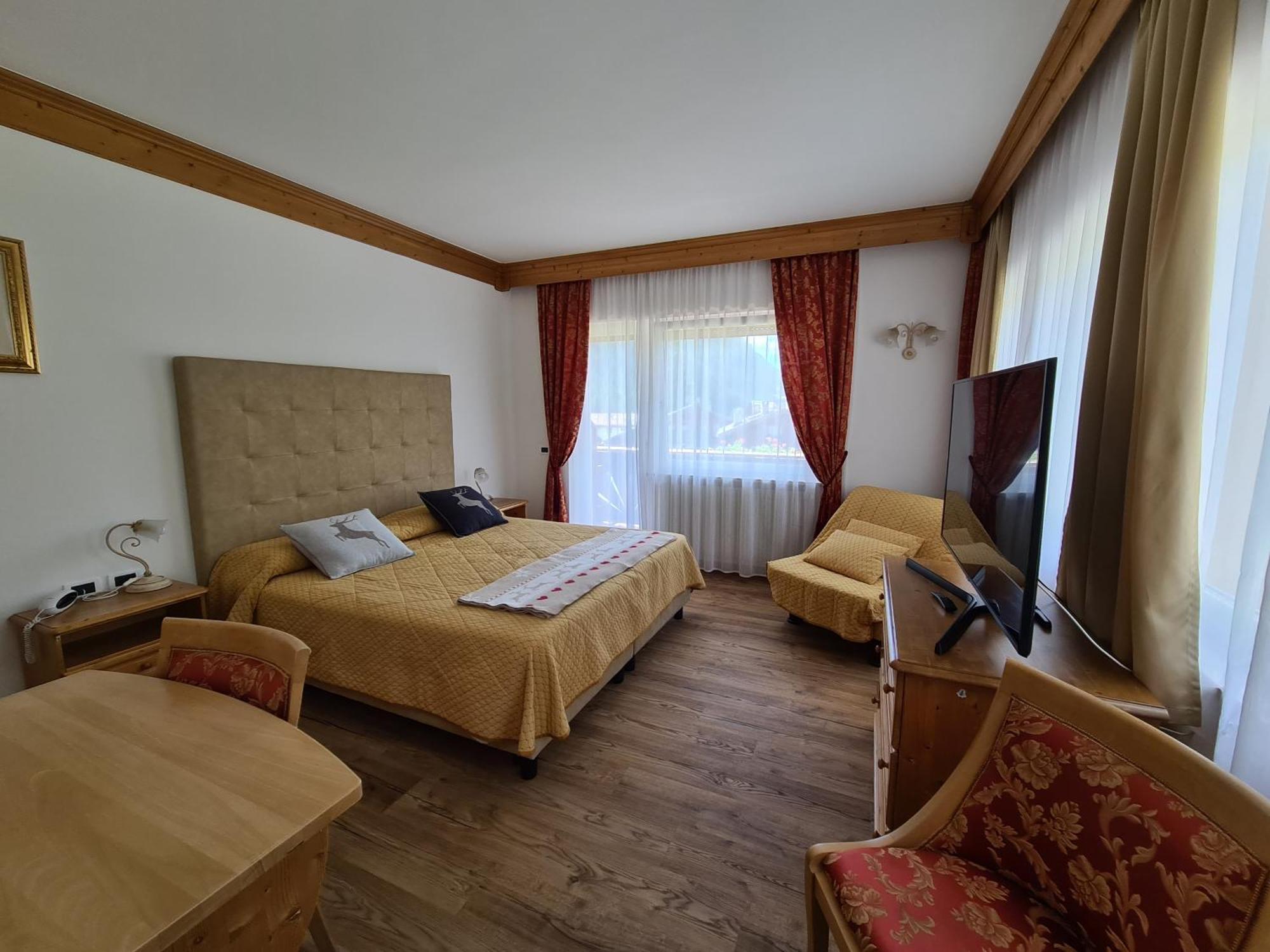 Alpenhotel Panorama Campitello di Fassa Ngoại thất bức ảnh