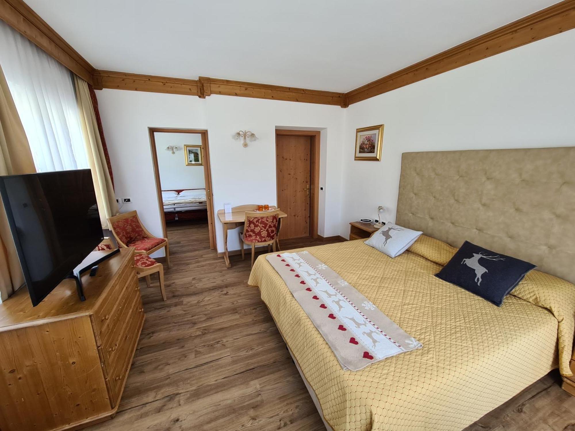 Alpenhotel Panorama Campitello di Fassa Ngoại thất bức ảnh